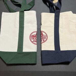 trader joe's iconic GREEN AND BLUE Large Cotton canvas totes bags New with tags